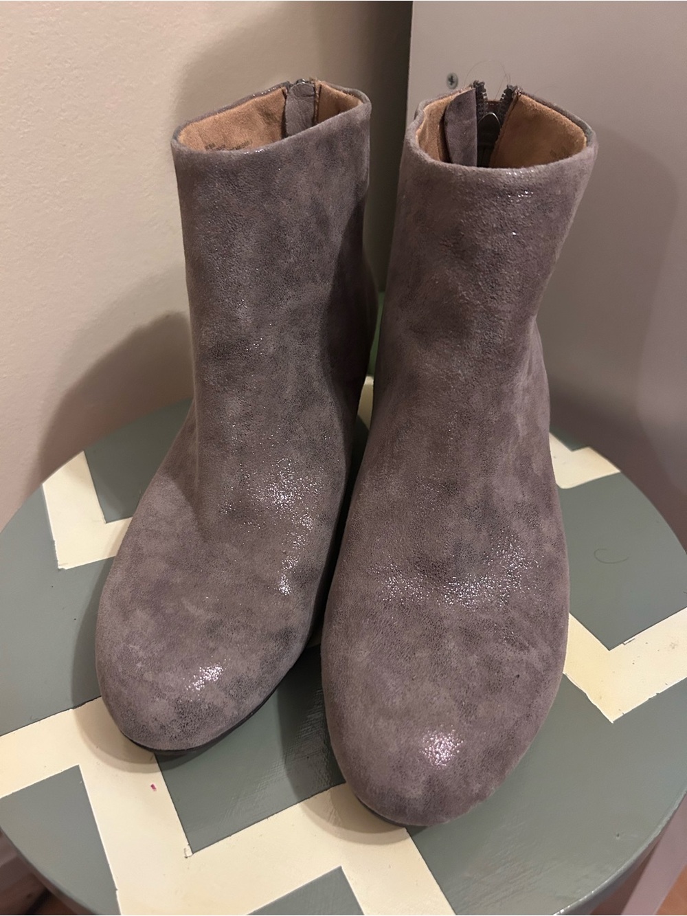 Confortiva - Gray Suede Ankle Boots